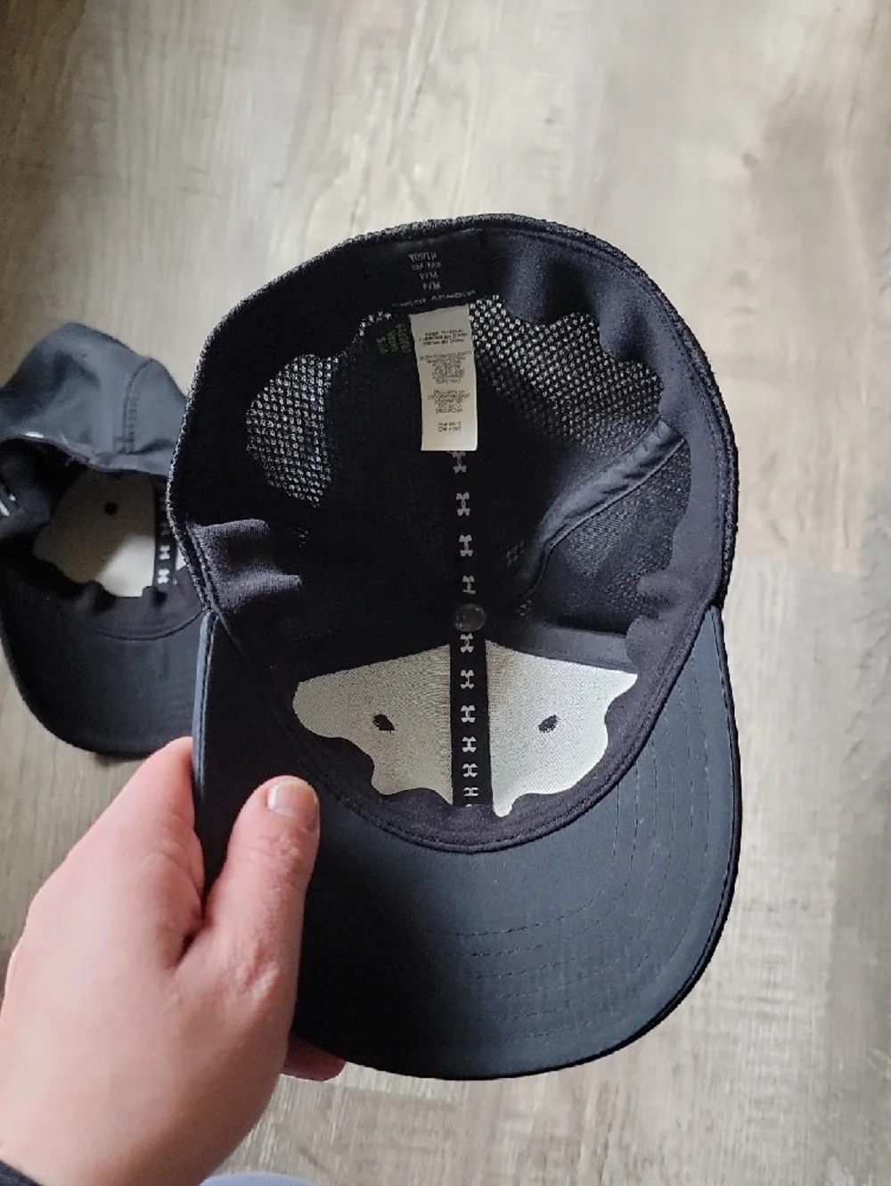Under Armour S/M Kids Caps Trio